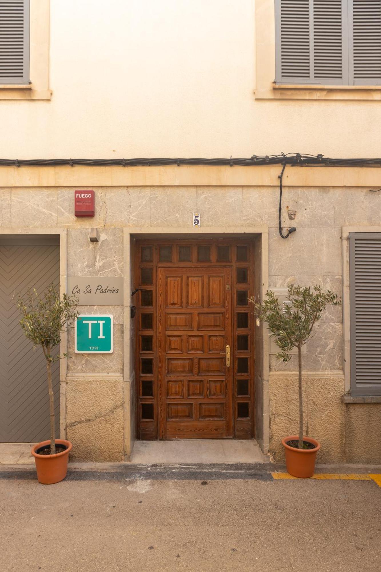 Ca Sa Padrina D'Arta-Turismo De Interior Hotel Buitenkant foto